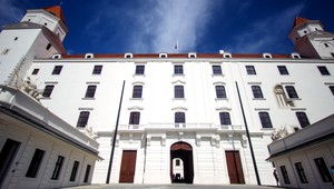 Garáže dostali na Hrade prednosť pred pamiatkami