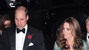 Kate vytiahla po šiestich rokoch šaty. Jej postava sa nemení ani po troch pôrodoch