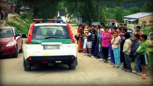 Policajti skončili v nemocnici. Nakazili sa v osade, tvrdí zdroj
