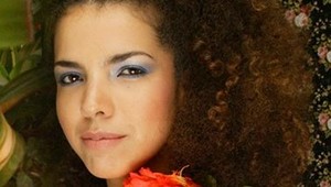 Speváčku zvalil k zemi vlastný bodyguard