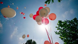 Lamanšský prieliv preletel pomocou balónov