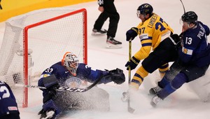 Švédi sú v semifinále! Fínske slzy prišli v predĺžení