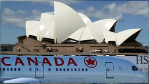 Mladý cestovateľ sa tešil, že si kúpil lacnejšiu letenku do Sydney