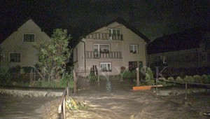 FOTO: Liptov zasiahla masívna prietrž mračien. Obyvatelia ostali uväznení v zaplavených domoch