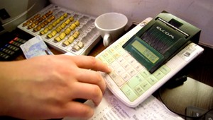 Podnikatelia budú pod prísnejšou kontrolou. Svoje pokladnice musia mať online