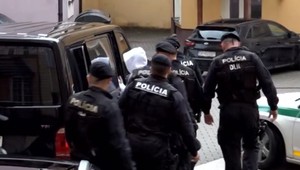 Súd v Žiline rozhodol o väzbe pre 16-ročné dievča, ktoré je obvinené z vraždy kamaráta