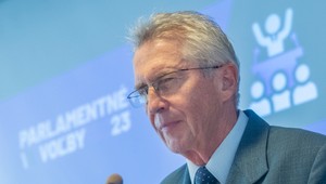 Minister vnútra Ivan Šimko skončil vo funkcii: Premiér Ódor priznal, čo je za tým, Pellegrini hovorí o škandále