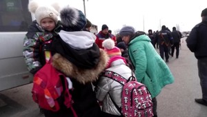 Cez východnú hranicu prešlo 200-tisíc ľudí z Ukrajiny. O dočasné útočisko požiadala približne desatina