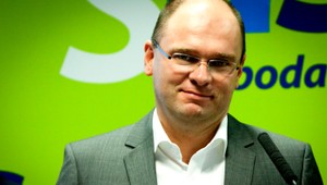 Najvýznamnejšou osobnosťou politickej opozície je Sulík