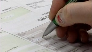 Termín daňového priznania sa blíži. Poslednýkrát ho budete môcť podať aj z auta