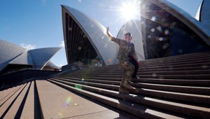 Davy šaleli! Princ Harry sa lúčil s Austráliou