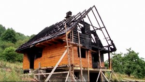 Dielo podpaľača? V Beňuši zohrela do tla novostavba