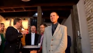 Narodeniny neoslavovala len Lúčnica, ale aj Matej Tóth. Ten od nich dostal aj darček