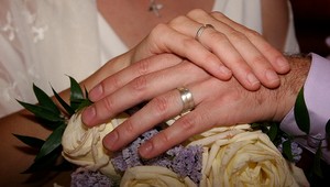 Pre falošné sobáše a bigamiu zatkli päť Čechov