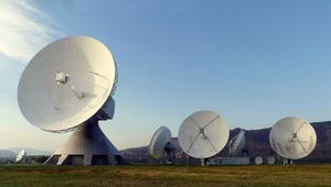 Vedci možno zmeškali volanie z vesmíru: Kvôli hviezdam