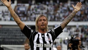 Guti podpísal s Besiktasom dvojročný kontrakt