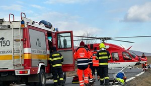 Pri Bidovciach došlo k nehode troch áut, hlásia viacerých zranených