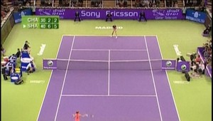 Šarapovová a Heninová s víťazstvom