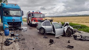 Tragická nehoda na cestách: Po zrážke s kamiónom prišiel o život 35-ročný vodič