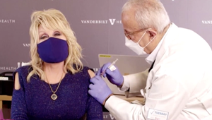 Hviezdna speváčka investovala do výskumu vakcíny! Teraz dostala svoju dávku a TOTO pritom zaspievala!