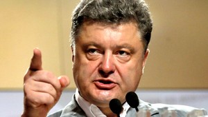 Porošenko žiada od krajín NATO zbrane pre Kyjev