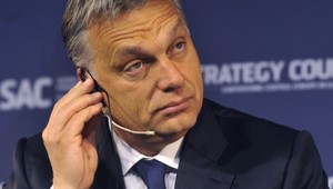 Koalícia na čele s Orbánom stratila ústavnú väčšinu v parlamente