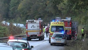 Obyvatelia Brestova sa sťažujú na cestu a nekvalitný asfalt. Všetko zmenila až tragická udalosť