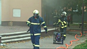 9-ročný chlapec založil požiar v bytovke, evakuovali 240 ľudí