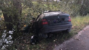 Smrteľná nehoda pri Galante. Šofér zomrel na mieste