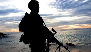 Európe hrozí nová vlna džihádistov. Podľa generálneho tajomníka Interpolu sa snaží vyvolať ďalší teror