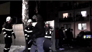 Dráma na sídlisku: Agresívny syn napadol a porezal otca nožom