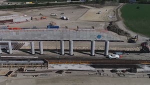 Sporný násyp na D4 pri Jarovciach je skládka odpadu, koncesionár ju bude musieť pravdepodobne odstrániť