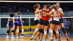 HUSTE.tv: Volejbalové finále bez favorita, titul obhajuje Slávia