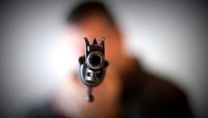 Streľba v Bratislave! Muž (40) pálil z balkóna