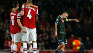 LM: Arsenal zdolal Neapol, Chelsea dominovala v Bukurešti