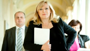 Vláda zasadala poslednýkrát. Odvolala štátnych tajomníkov