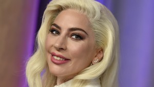 Lady Gaga trpí záhadnou chorobou! V TEJTO situácii trpí príšernými bolesťami!