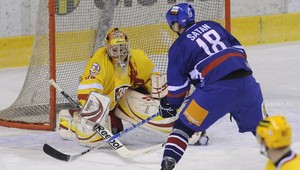 Highlight: Hokejisti spomínali na Demitru, do neba mu poslali 15 gólov