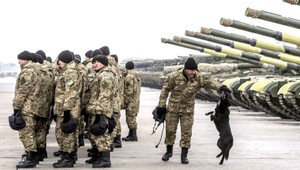 Ukrajina napriek pokoju zbraní hlási boje