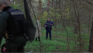 Na maďarsko-srbskej hranici sú aj slovenskí policajti. Migranti tu nechávajú neporiadok, hovorí veliteľ Marek