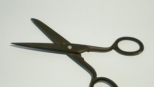 Mužovi po 18 rokoch vybrali z tela nožnice