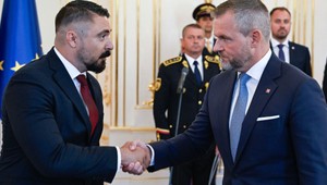 Prezident potrestal Gašpara zrážkou zo mzdy. SaS: Pri plate vyše 100-tisíc je to výsmech