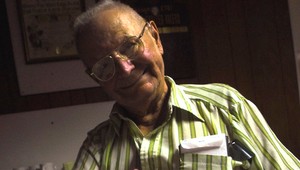 Falošní elektrikári okradli starčeka pri odpisovaní elektriny