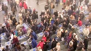 Zľavy z nás robia bezcitné zvery. Prečo?