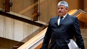 Richter navrhol kompromis pri platení odvodov na dohodu