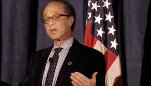 Ľudský mozog rozšírime o umelú inteligenciu, tvrdí vizionár z Google