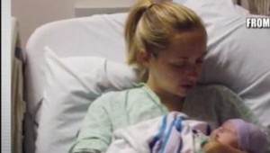 Zabila bábätko, lebo ju rušilo pri počítačovej hre!