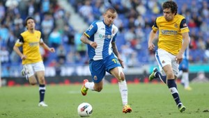 Weiss gólom zachránil bod pre Espaňol, Barcelona víťazne