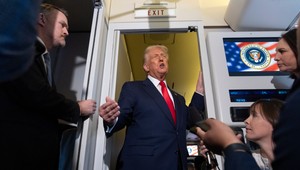 Ak sa Trumpovi podarí rozbiť čínsko-ruské spojenectvo, Putin by prišiel o moc. Kľúčom je ropa