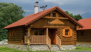 Hľadáte čarovné miesto na oddych? Malebné liptovské drevenice vás dostanú!